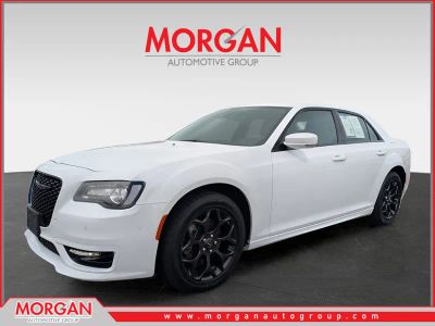 2023 Chrysler 300 — photo 7 view