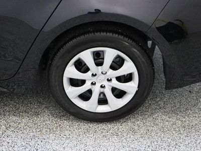 2024 Toyota Corolla FWD - Photo 10