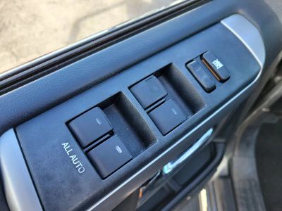 2016 Toyota 4Runner — photo 17 view