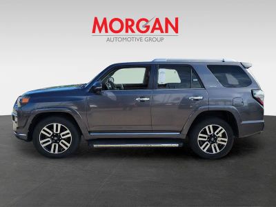 2016 Toyota 4Runner — photo 7 view
