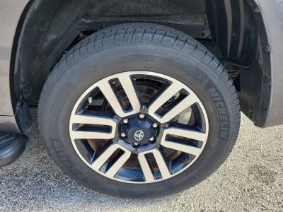 2016 Toyota 4Runner — photo 33 view