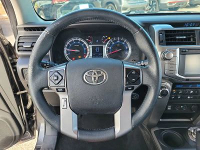 2016 Toyota 4Runner — photo 31 view