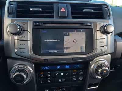 2016 Toyota 4Runner — photo 23 view