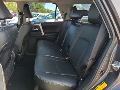 2016 Toyota 4Runner — photo 16 view