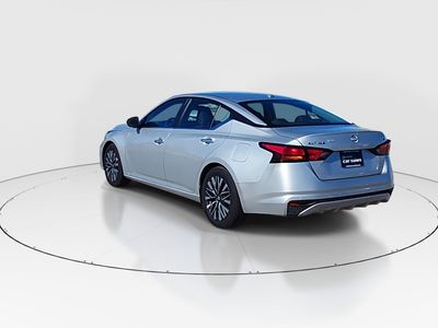 2024 Nissan Altima — detail view