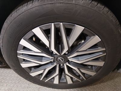 2024 Nissan Altima — photo 10 view