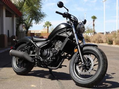 2025 Honda Rebel 300 - Photo 1