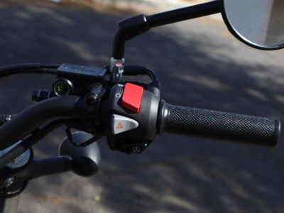 2025 Honda Rebel 300 - Photo 14