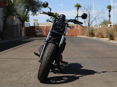 2025 Honda Rebel 300 - Photo 3