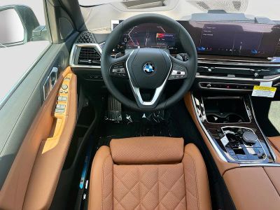 2026 BMW X5 — photo 17 view