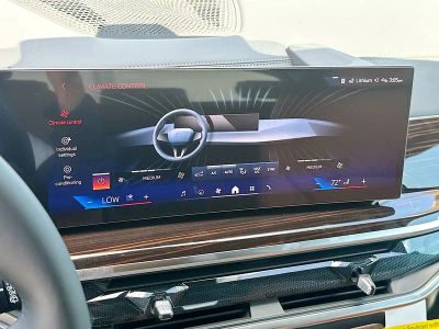2026 BMW X5 — photo 13 view