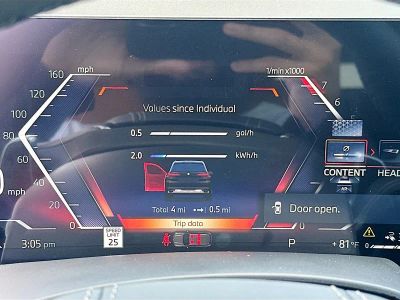 2026 BMW X5 — photo 9 view