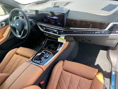 2026 BMW X5 — photo 24 view