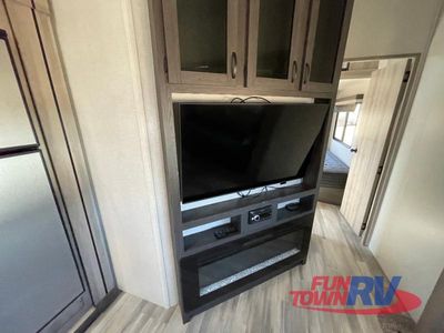 2021 Winnebago Voyage - Photo 12