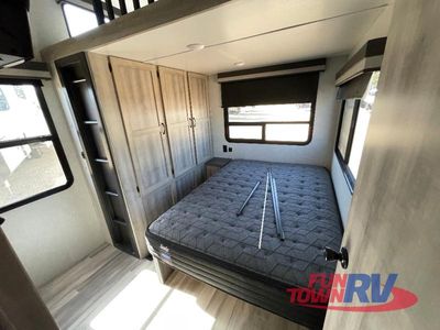 2021 Winnebago Voyage - Photo 13