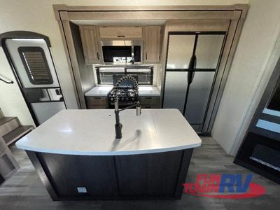 2021 Winnebago Voyage - Photo 6