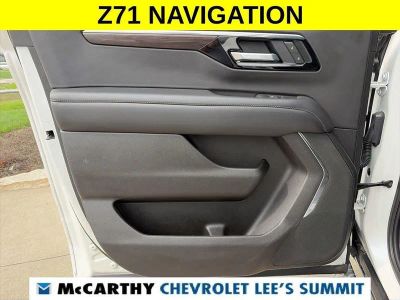 2025 Chevrolet Suburban - Photo 45