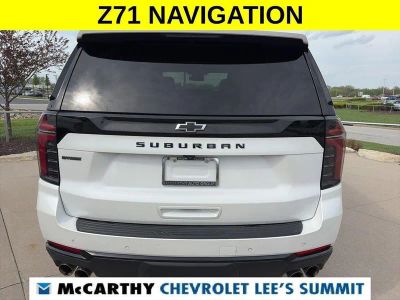 2025 Chevrolet Suburban - Photo 12
