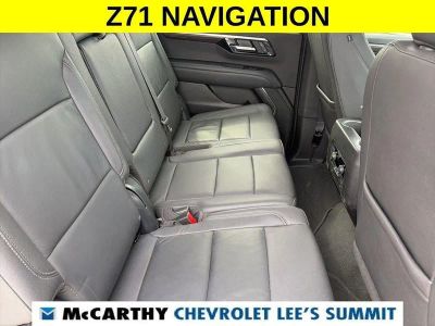 2025 Chevrolet Suburban - Photo 39