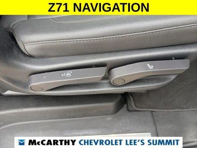 2025 Chevrolet Suburban - Photo 37