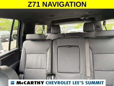 2025 Chevrolet Suburban - Photo 24