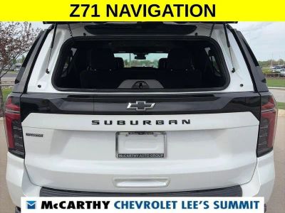 2025 Chevrolet Suburban - Photo 60