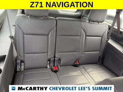 2025 Chevrolet Suburban - Photo 42