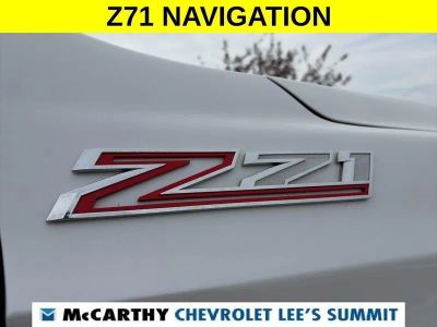 2025 Chevrolet Suburban - Photo 27