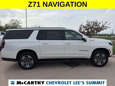 2025 Chevrolet Suburban - Photo 14