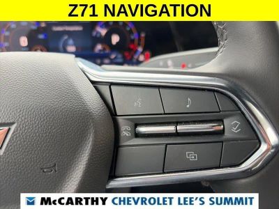 2025 Chevrolet Suburban - Photo 19