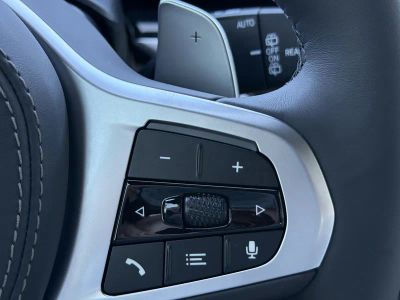 2027 BMW X7 — photo 32 view