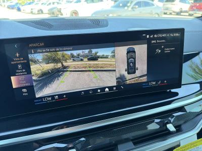 2027 BMW X7 — photo 27 view