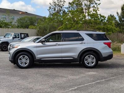 2021 Ford Explorer - Photo 2