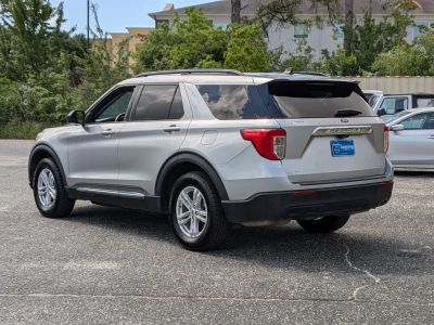 2021 Ford Explorer - Photo 3