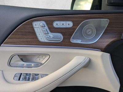 2026 Mercedes-Benz GLE 350 - Photo 4