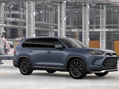 2026 Toyota Grand Highlander Hybrid - Photo 14