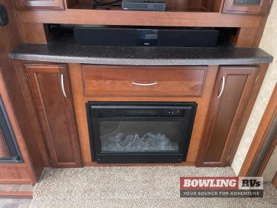 2017 Sprinter 324FWBHS — photo 16 view