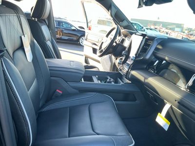 2026 Ram 1500 — photo 8 view