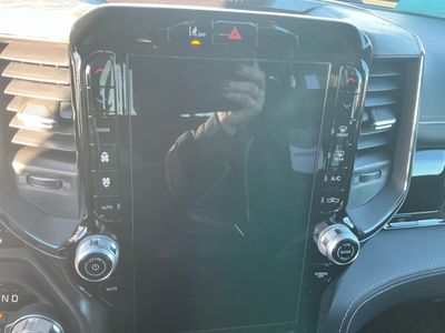 2026 Ram 1500 — photo 12 view