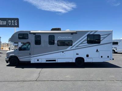 2027 Thor Motor Coach CHATEAU — photo 27 view