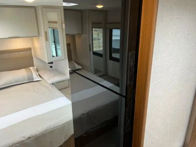 2027 Thor Motor Coach CHATEAU — photo 15 view