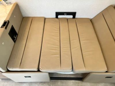 2027 Thor Motor Coach CHATEAU — photo 9 view