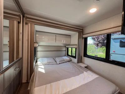 2026 Leisure Travel Vans UNITY - Photo 16