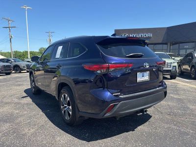 2022 Toyota Highlander - Photo 7