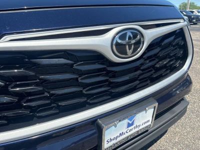 2022 Toyota Highlander - Photo 5