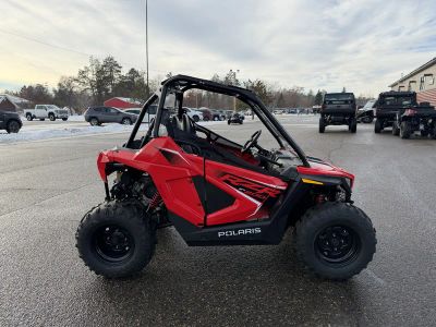 2025 Polaris RZR 200 EFI — detail view