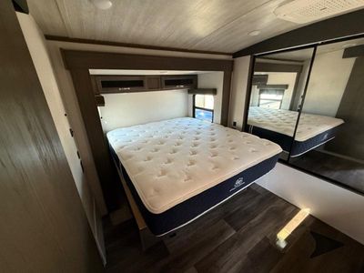 2023 Keystone RV Cougar Half-Ton - Photo 14