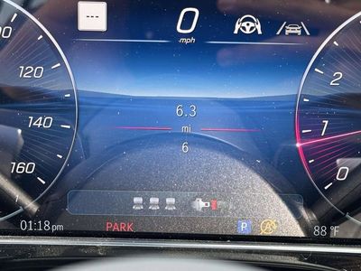 2026 Mercedes-Benz E-Class - Photo 2