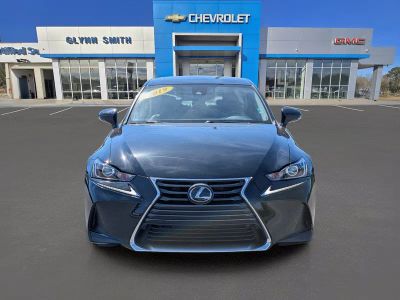 2019 Lexus IS — side profile view
