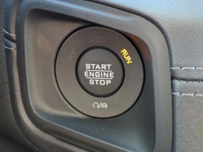 2026 Jeep Wrangler — photo 25 view